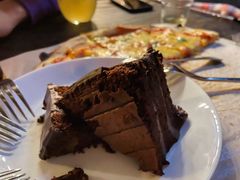 -Gather pizza