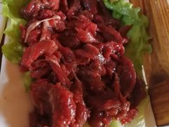 鲜驴肉-原汁原味驴庄(长岭村店)