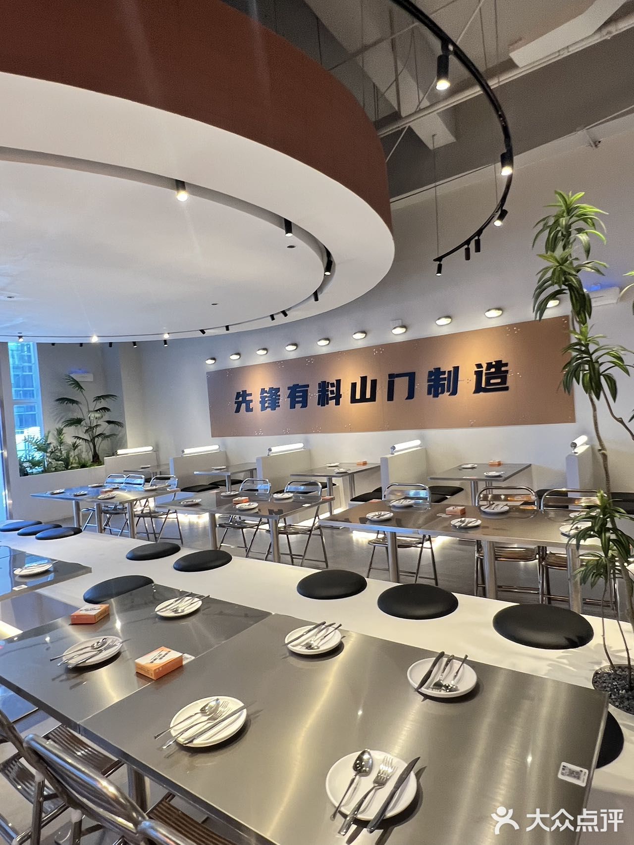 至少在首尔留学的时候的同学突然说要来南昌旅游！