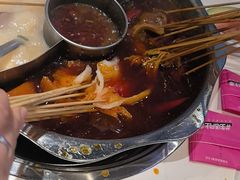 -佰人王串串香火锅(洋珠巷店)