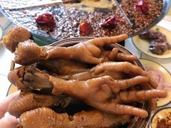 卤鸡抓-石灰市老火锅(北滨路店)