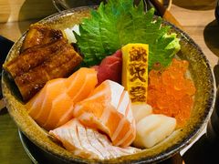 五種刺身飯加魚腩-铁火堂(尖沙咀店)