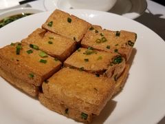 招牌炸豆腐-红雀围·海鲜火锅(陆家嘴中心店)