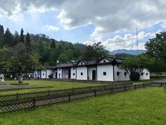 -毛泽东同志旧居