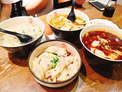 -谭师爷龙抄手(白下路店)