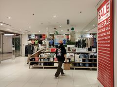 -优衣库(武汉国际广场店)