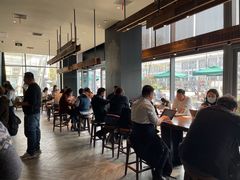 大堂-星巴克(七宝领展广场1F店)