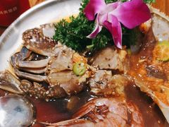 -明洞阿姨·韩式酱蟹烤肉·创意料理(三元桥店)