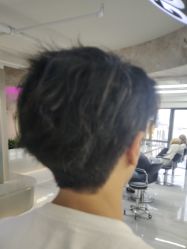 -宫铭烫发染发接发店