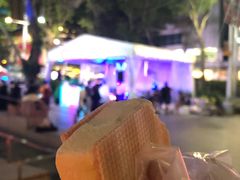 -詹爷爷乌节路街头冰淇淋