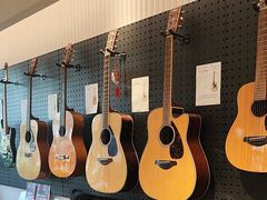 -雅歌音乐培训中心·钢琴培训·乐器培训(交道口店)