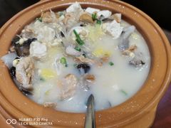 -郑庄脂渣海鲜楼(九水路店)