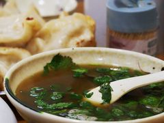 -黄阿姨锅贴大王(万航渡路店)