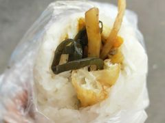 肉松鸡蛋味-糯米包油条(武汉大学店)