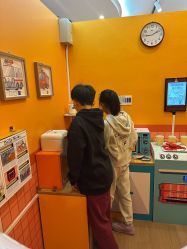-斯坦熊亲子密室(富力广场店)