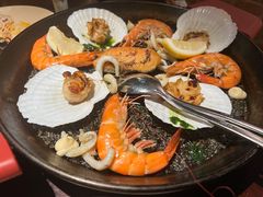 墨鱼汁海鲜饭-BROWNSTONE布朗石西班牙餐厅(富城店)