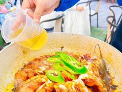 -刘姐啤酒鱼民族演艺餐厅(西街总店)