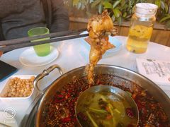 鲜活牛蛙-蛙两只美蛙鱼头火锅(恒茂店)