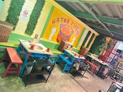 -钢管厂五区小郡肝串串香火锅(梅川路店)