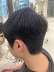 -SALON DE VANHADA