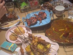 -街角等你.大连海鲜烧烤.经典铁板海鲜串(西安路店)