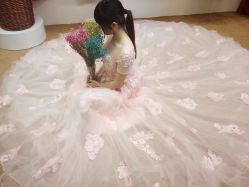 -觅白婚纱礼服馆