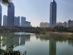 -万绿园