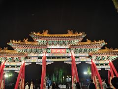 -泉城广场
