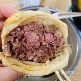 老动物园溜完，直奔三春驴肉火烧
