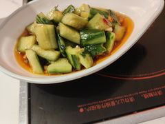 -黄记煌三汁焖锅(新佳丽江汉路店)