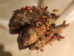 -洞庭土菜小炒馆(易发广场店)