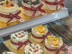 -花花卷卷·鲜食蛋糕(静安久光百货店)