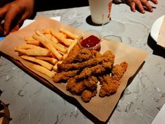 -必胜客(欢乐颂店)