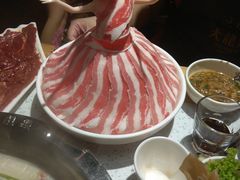 顶级刺身肥牛-大龙燚火锅