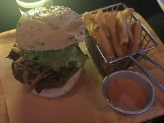 -Big Bamboo 大竹子体育主题餐厅(虹梅路店)