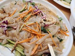 -关东小磨东北菜(上海长风大悦城店)