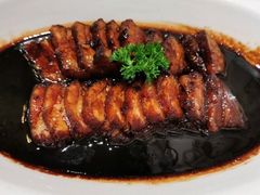 招牌焦糖黑叉烧-维园悦谱·海派家常菜(乌鲁木齐南路店)