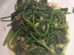 蒜蓉炒番薯叶-原味田园·客家菜·土窑鸡(中航城君尚购物中心店)