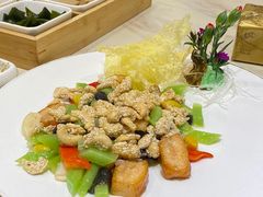 荷塘月色-新侗家食府(蟠桃宫店)