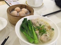 -新海利海鲜城·41年珠海老字号(夏湾店)