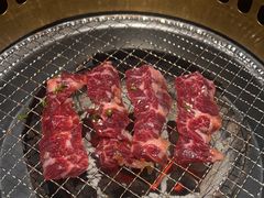 -山川小町·极番烧肉(新地假日广场店)