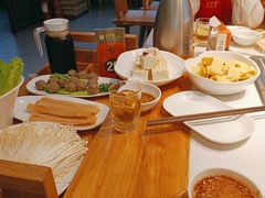 -颐辰舍岁岁羊(文昌万达景园店)