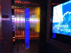 -温莎KTV(珠江路店)