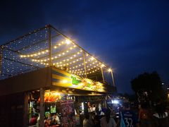 -席娜卡琳火车铁道夜市