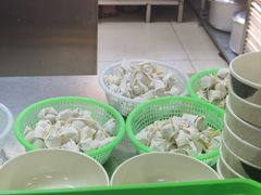 -周震馄饨