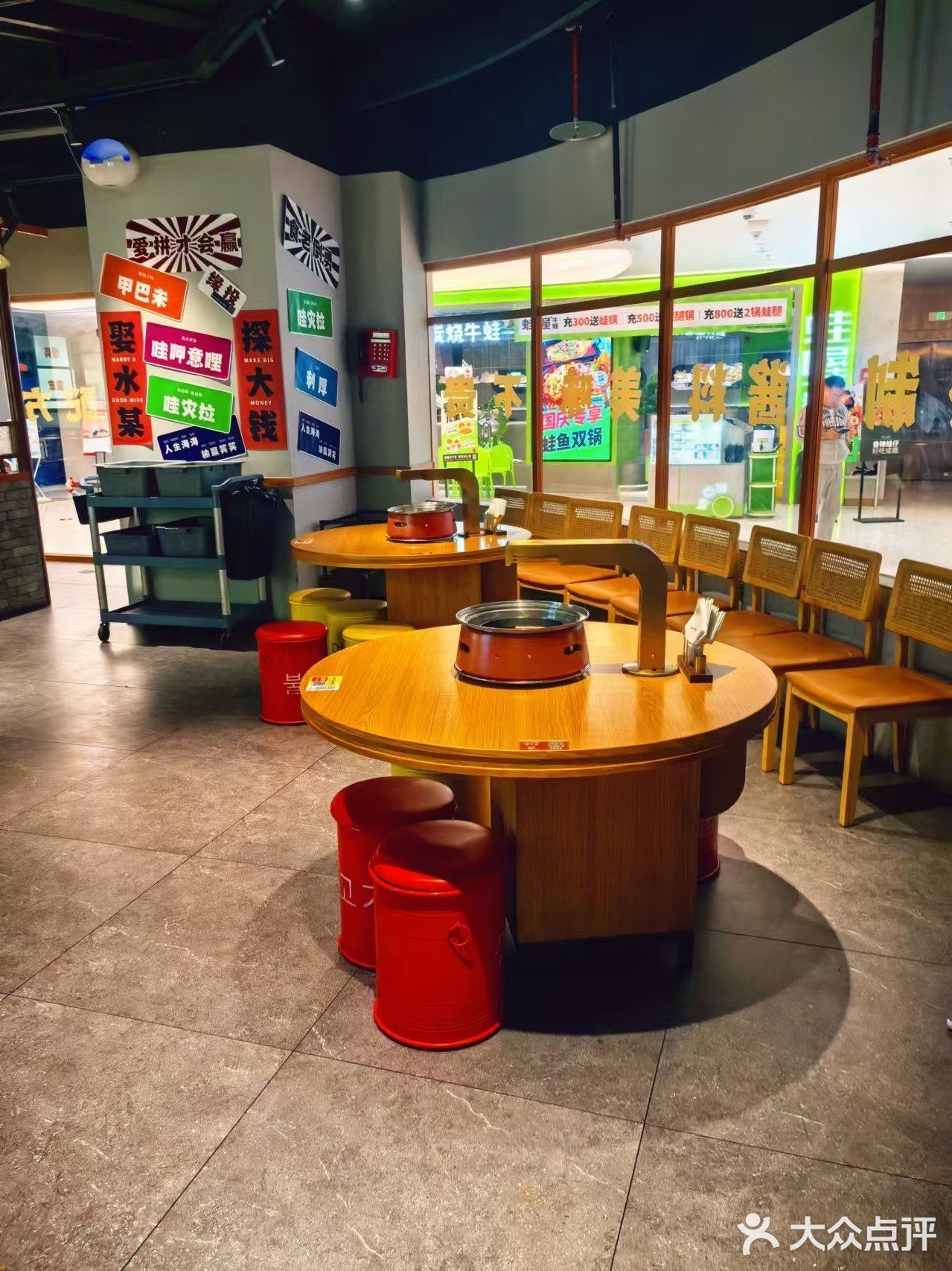 好久没有吃烤肉了,金炭烤肉在厦门世界购物中心3楼