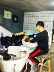 -MOVAN  HAIR莫凡匠人发型屋