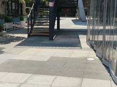 -证大大拇指广场(芳甸路店)