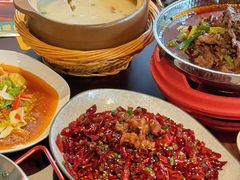 -拾捌川·自贡爆炒(新街口店)