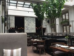 露天位-食间牛排(湖西路店)